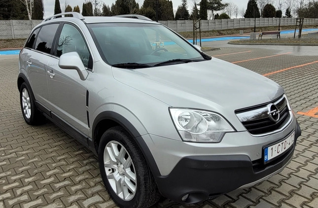 Opel Antara cena 24900 przebieg: 154000, rok produkcji 2009 z Płock małe 667